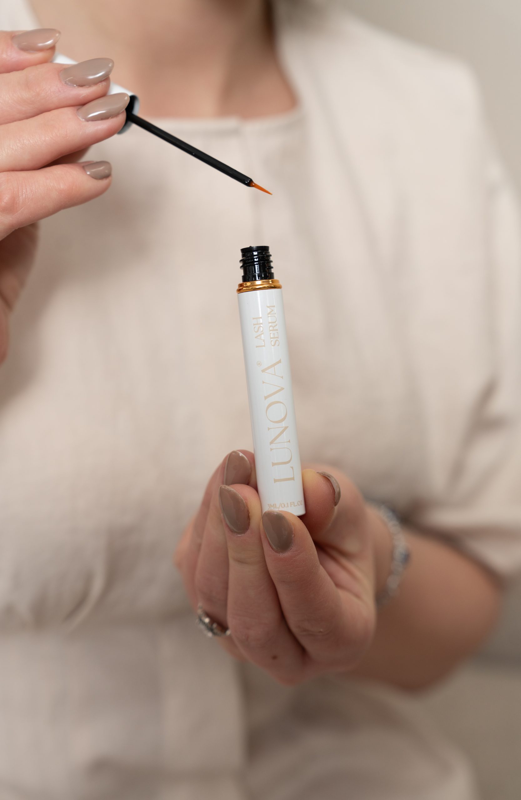 Lunova • Lash Serum (>3 stuks) - Afbeelding 4